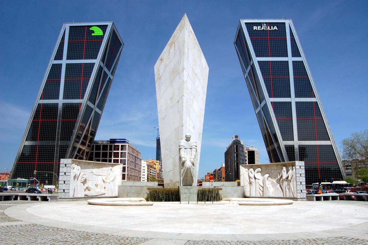 Adosado Cerca Plaza Castilla - Apartamento Cuzco Madrid Exterior photo